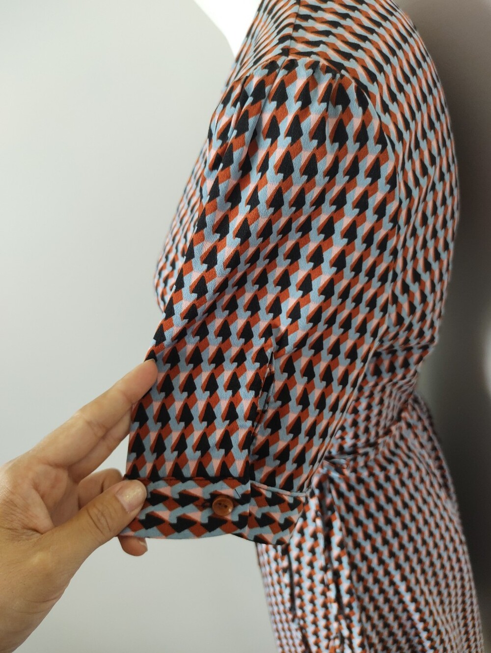 Dress Forum Los Angeles Houndstooth Wrap Dress - Picture 6 of 11